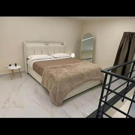 Lombardo House *