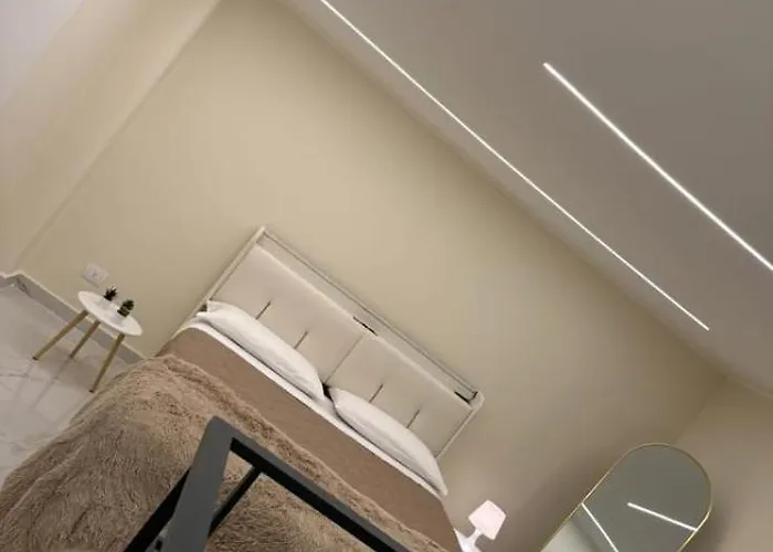 Lombardo House דירה *